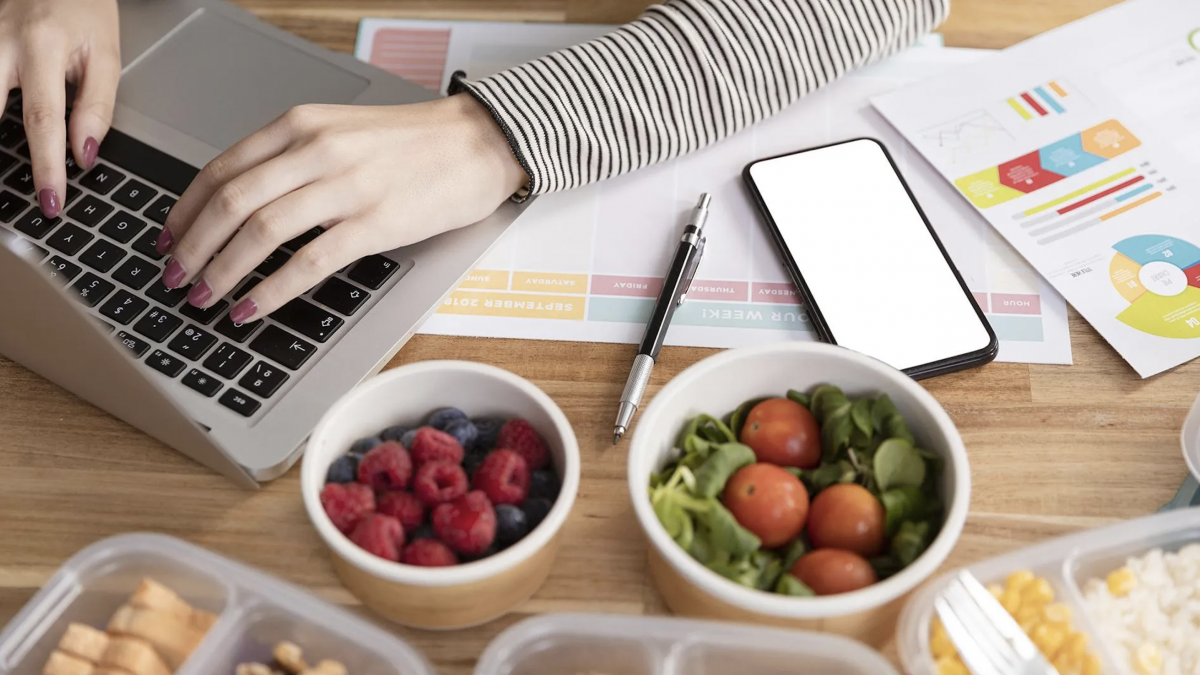 Membuat Pilihan Camilan yang Lebih Praktis untuk Aktivitas Kantor